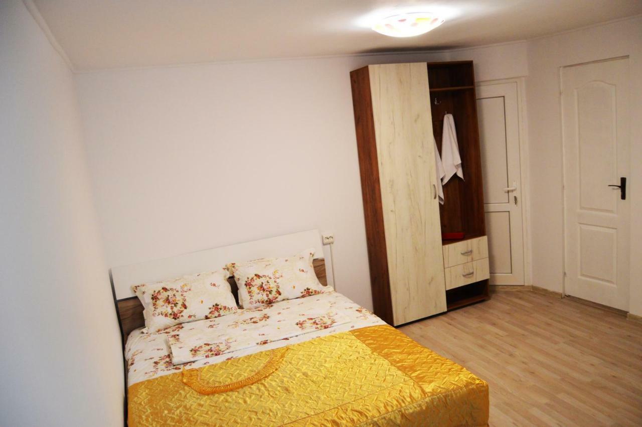 Pensiunea Florian Tulcea Exterior foto